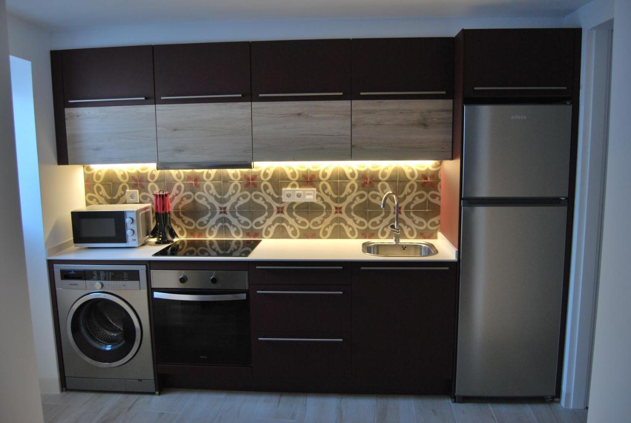 Isamar Apartamentos Вехер де ла Фронтера Екстериор снимка