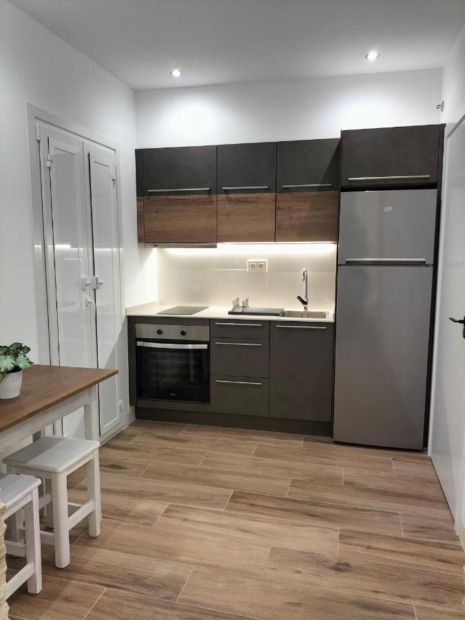 Isamar Apartamentos Вехер де ла Фронтера Екстериор снимка